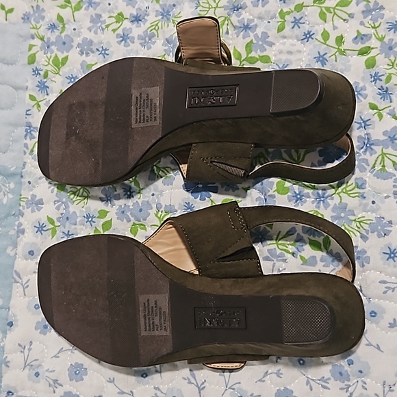 ALFANI STEP N FLEX TATUMM THONG WEDGE SANDALS 5M - Picture 7 of 7